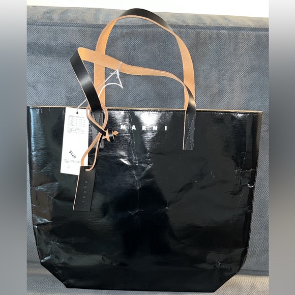 Authentic Marni black Tote bag. - Picture 1 of 3